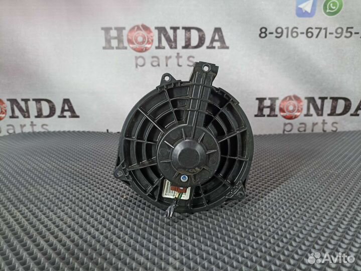 Моторчик печки Honda Civic 5d 2006-2011