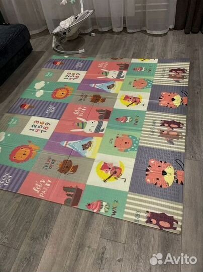 Детский коврик для ползания новый (заводской брак)