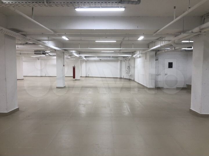 Торговая площадь, 1023 - 7000 м²