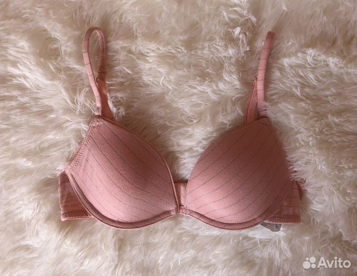 Бюстгальтер 65B