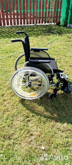 Коляска инвалидная новая