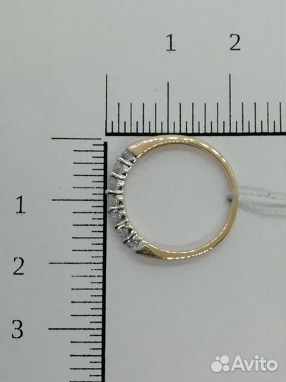 Золотое кольцо с фианитом 17р