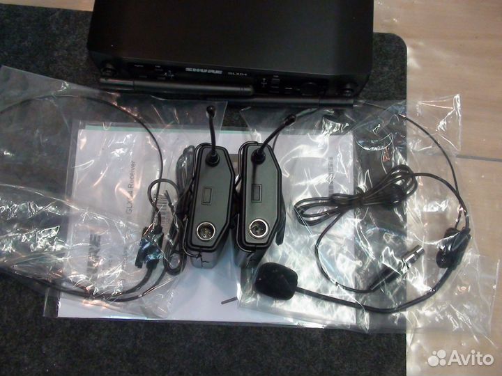 Shure glxd14E2 (+две доп. гарнитуры Shure SLX беж)