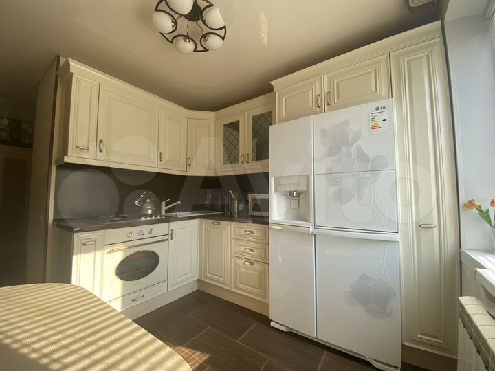 3-к. квартира, 57,4 м², 6/9 эт.