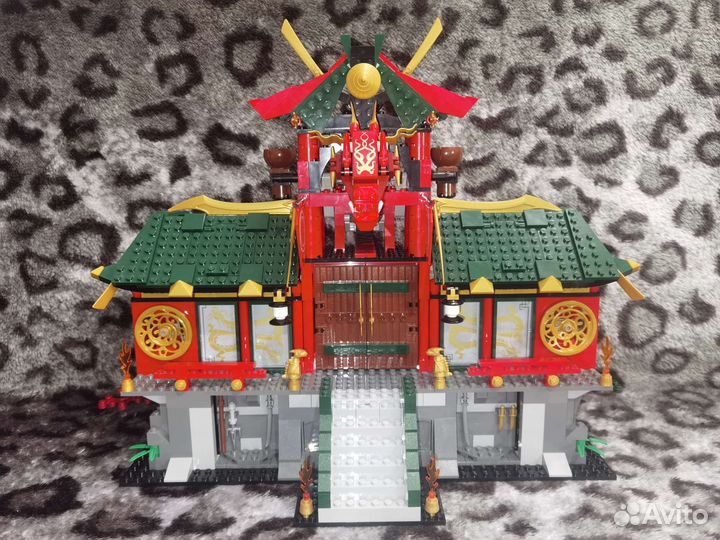 Lego 70728 Battle for Ninjago City