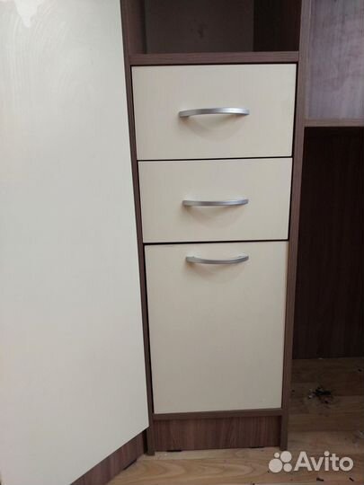 Продам кровать-чердак с рабочим местом