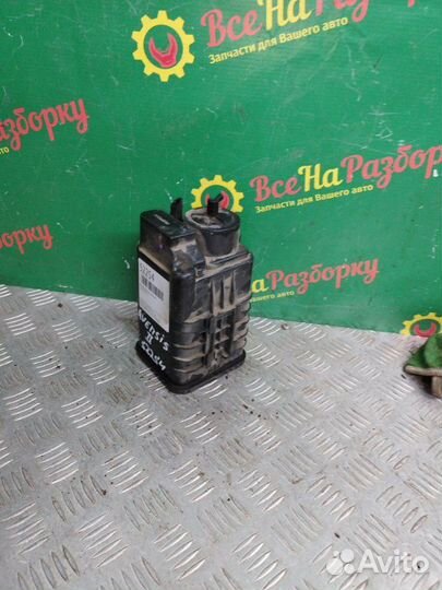 Абсорбер фильтр угольный Toyota Avensis 2 1.6Л