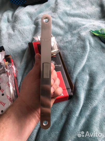 Замки, петли Ренц