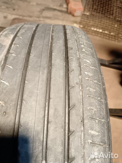 Yokohama BlueEarth RV02 225/60 R18 100V