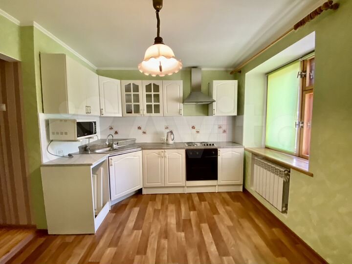 4-к. квартира, 106 м², 4/10 эт.
