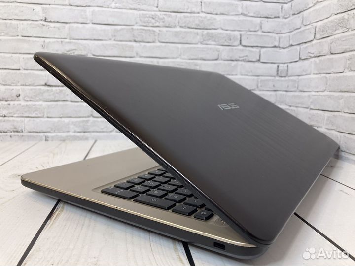 Игровой ноутбук Asus SSD/4ядра/Nvidia/гарантия