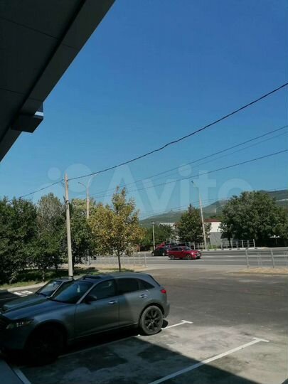 Аренда торговая площадь, 735 м²