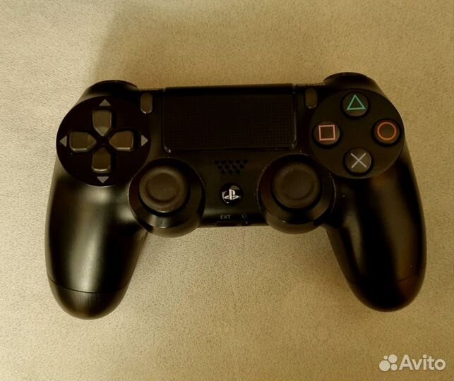 Sony PS4 slim 1tb + про геймпад razer и dualshock