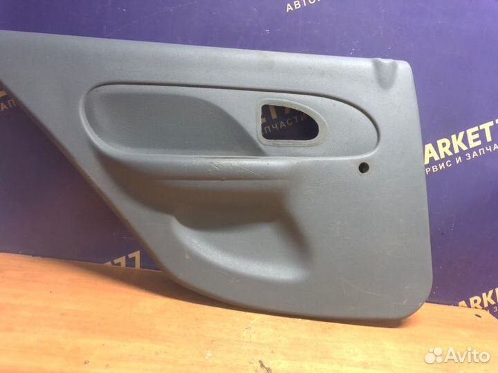 Обшивка задняя левая Renault Clio 1 1