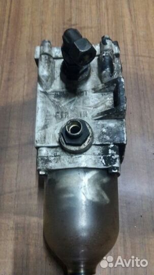 Корпус топливного фильтра Mercedes Benz Actros MP1