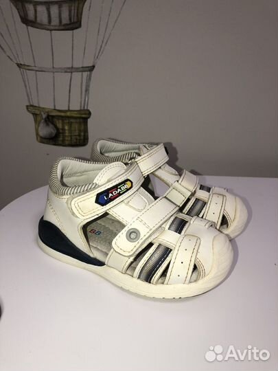 Сандалии на мальчика Ladabb 21 размер