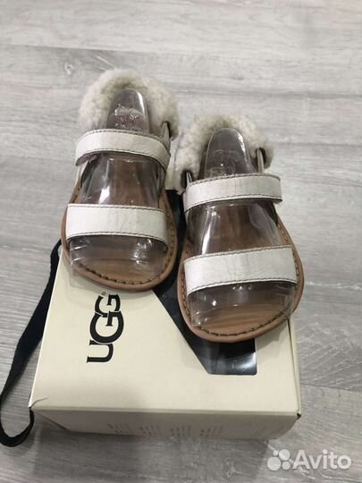 Сандали UGG для девочки 11-14 см