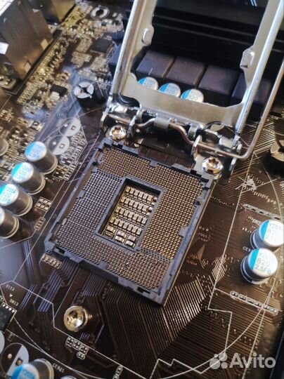 Материнская плата 1155 ASRock H77Pro4