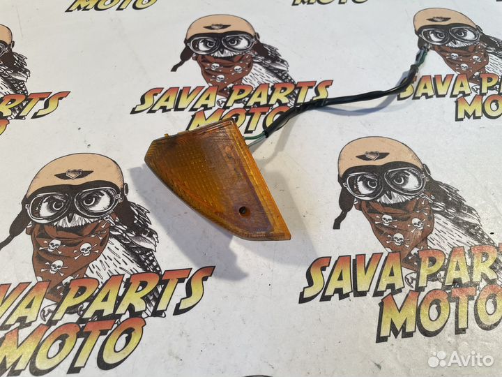 Правый поворотник Honda DJ1