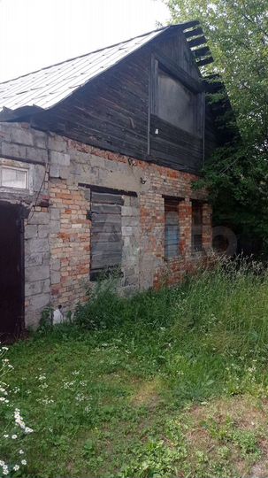 Дом 38,4 м² на участке 5,11 га