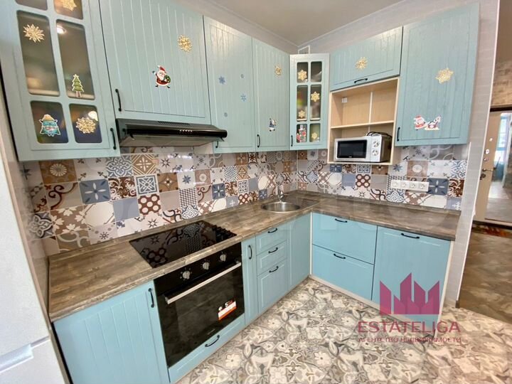 2-к. квартира, 80 м², 6/6 эт.