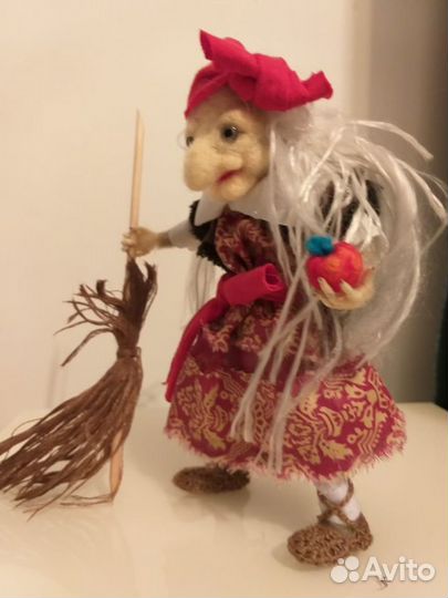 Баба-Яга и другие/ Игрушки из валяной шерсти