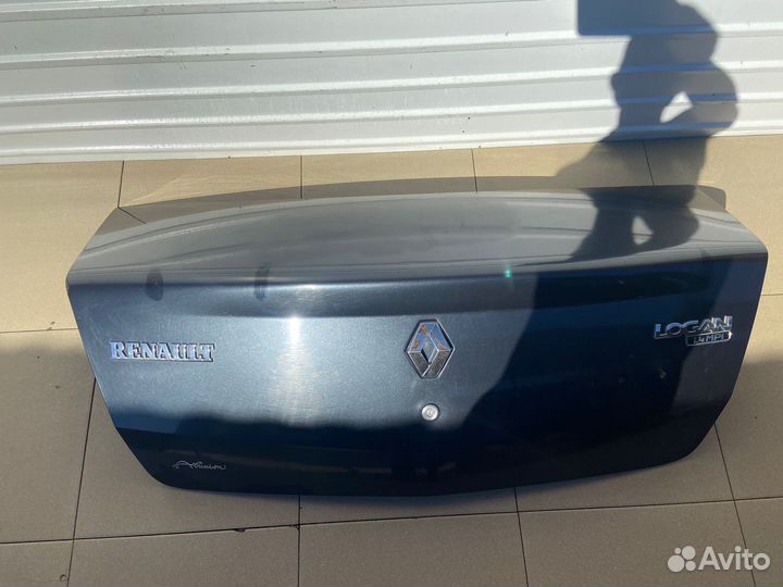 Крышка багажника Renault Logan