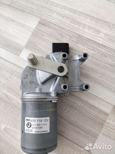 Моторчик дворников skoda fabia