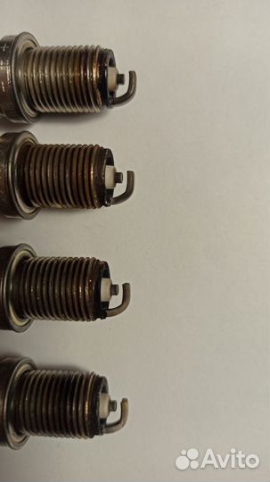 Свечи зажигания Denso Q20PR-U11 (ваз)