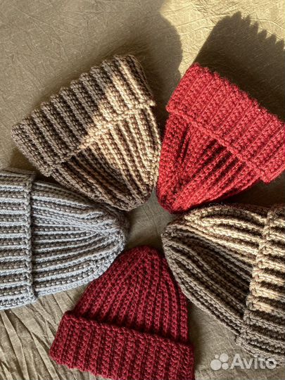 Шапка вязанная женская