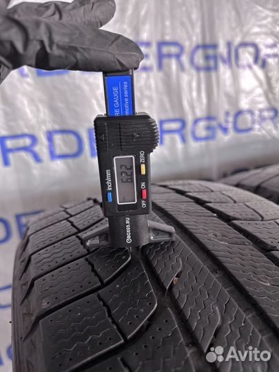 Michelin Latitude X-Ice 235/55 R18 100T