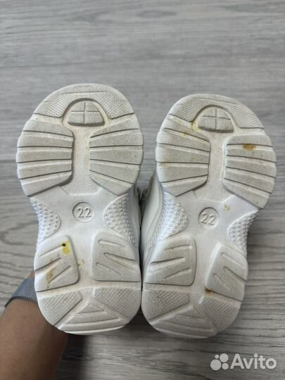 Кроссовки детские