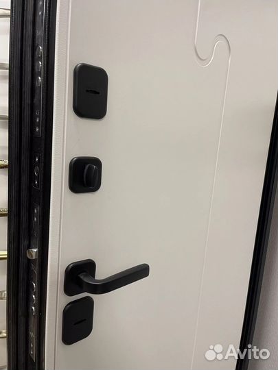 Входная дверь с терморазрывом Luxor Termo 10