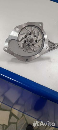Водяная помпа Renault/logan/kangoo/megane/laguna