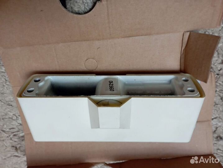 Доводчик дверной