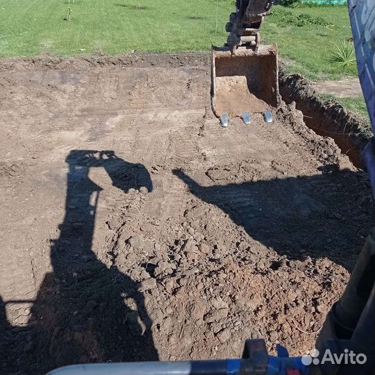 Услуги миниэкскаватора