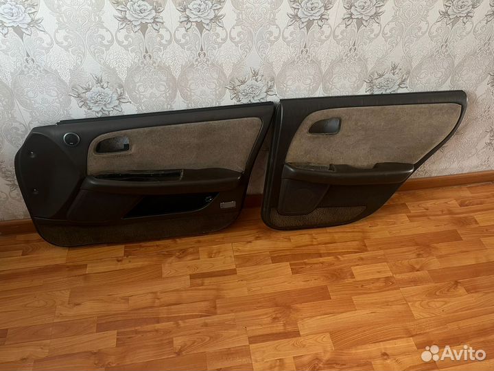 Обшивки Toyota марк2
