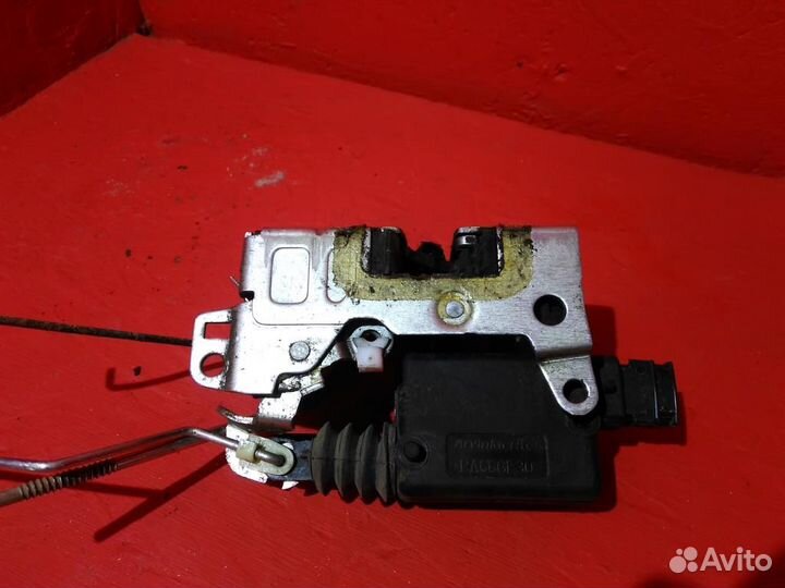 Замок двери передней правой Логан до 14г. электро