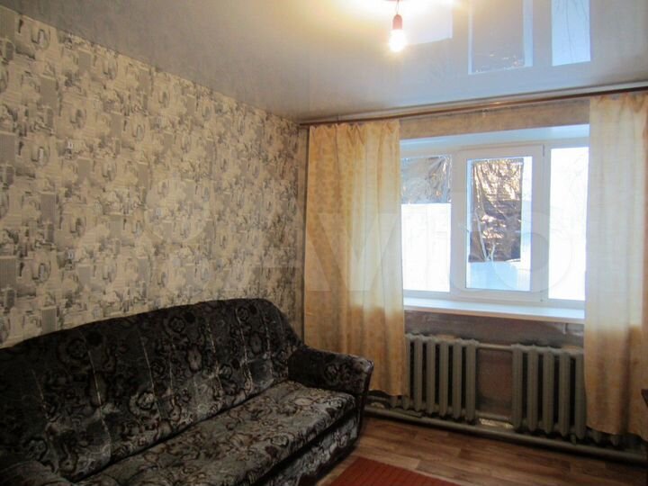 Комната 11,7 м² в 9-к., 1/5 эт.