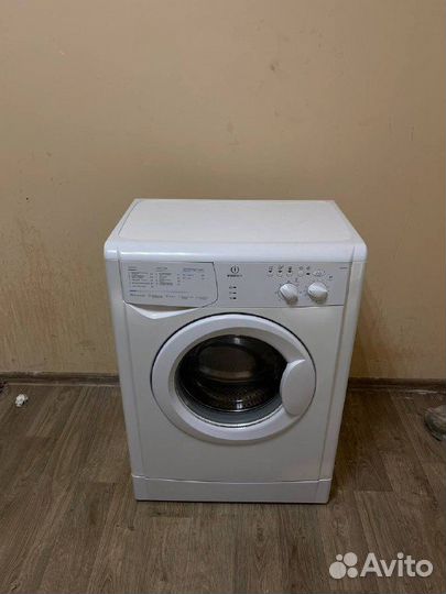 Стиральная машина Indesit
