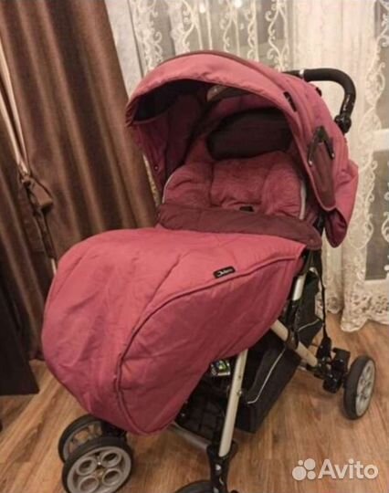 Прогулочная коляска