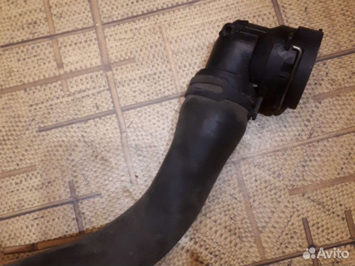 Патрубок радиатора фольксваген пассат б6