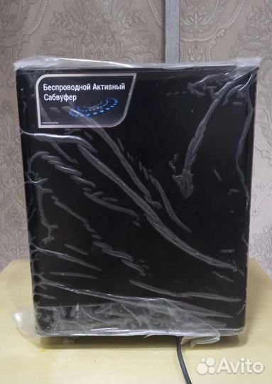 Саундбар Samsung HT-E8200