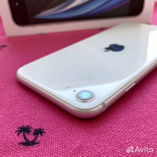 iPhone SE 2020 64GB White