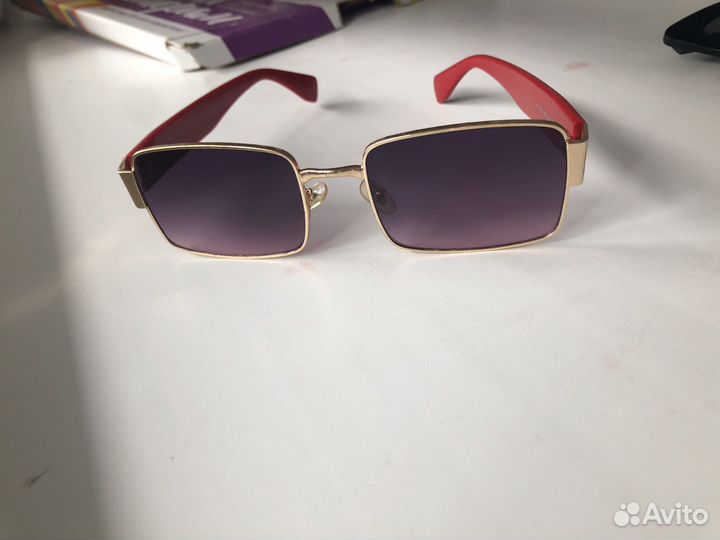 Солнцезащитные очки