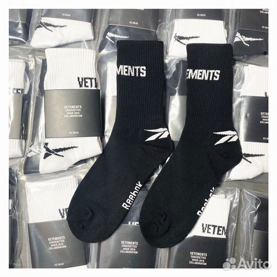 Чёрные носки Vetements