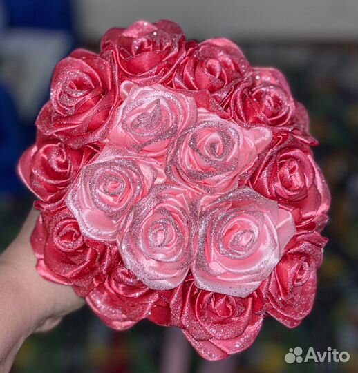 Букет из атласных лент