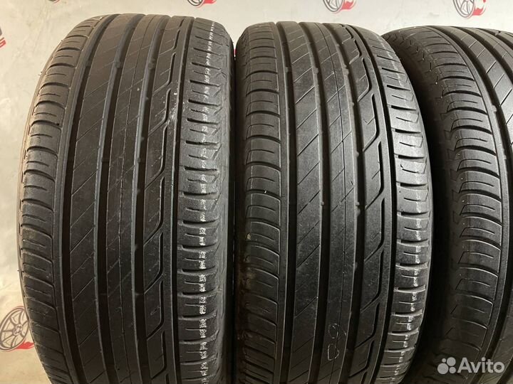 Bridgestone Turanza T001 215/50 R18 92W