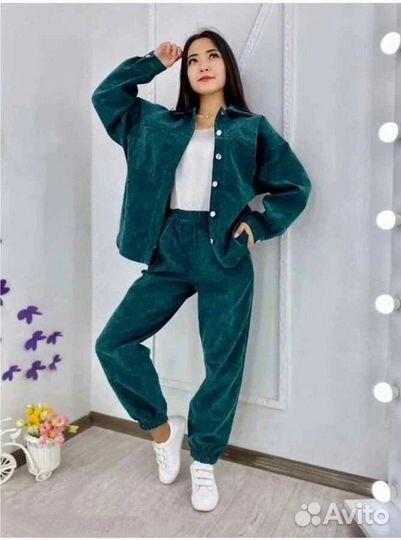 Костюм женский микровельвет