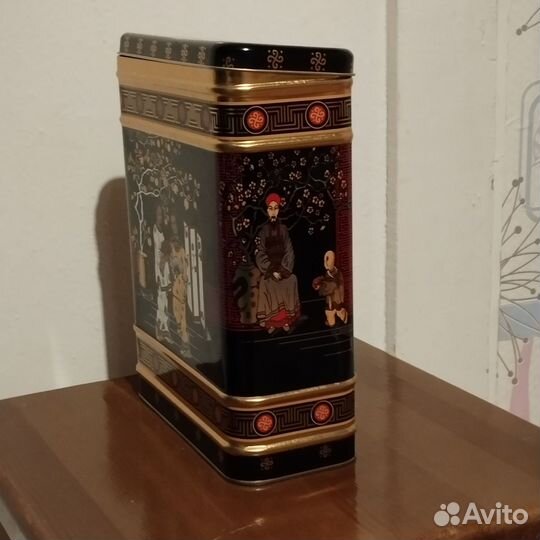 Жестяные банки для чая и сыпучих продуктов